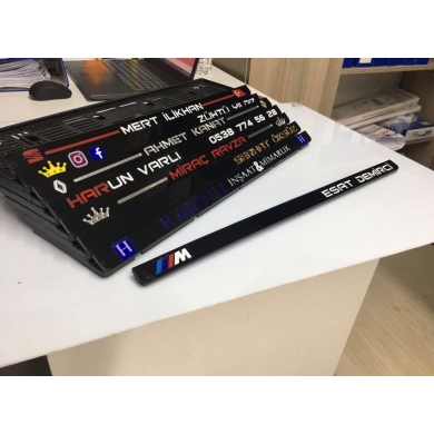 Ki̇şi̇ye Özel İsi̇mli̇ Plakalik Lazer Kesim